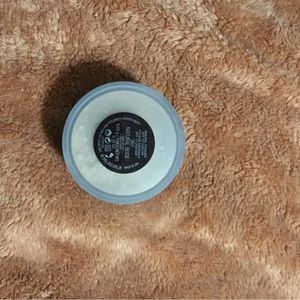 Laura mercier miner powder foundation